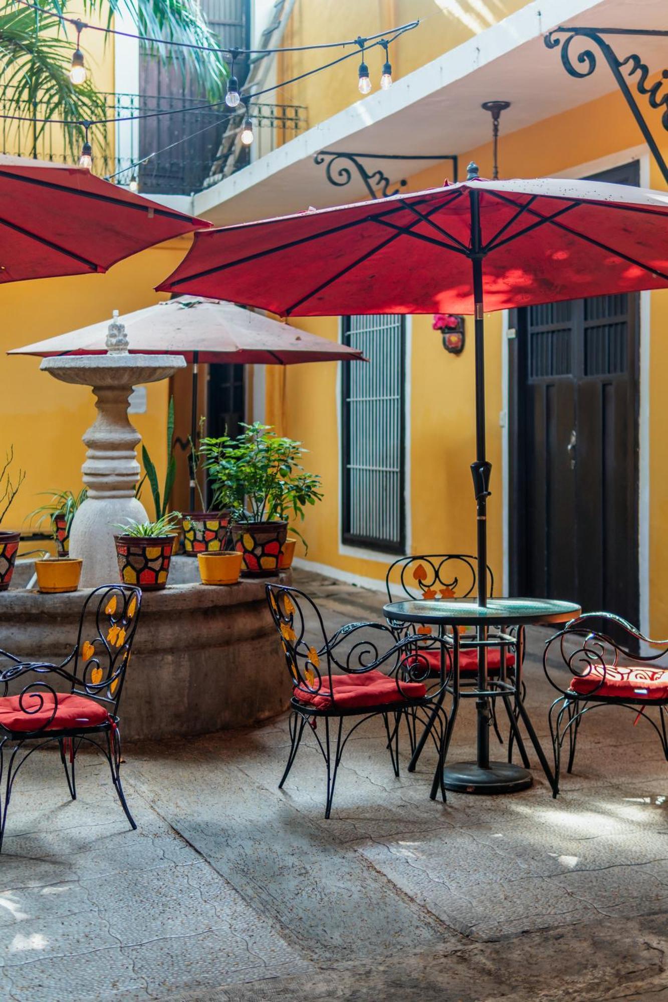 Hotel Santiago Merida Exterior photo