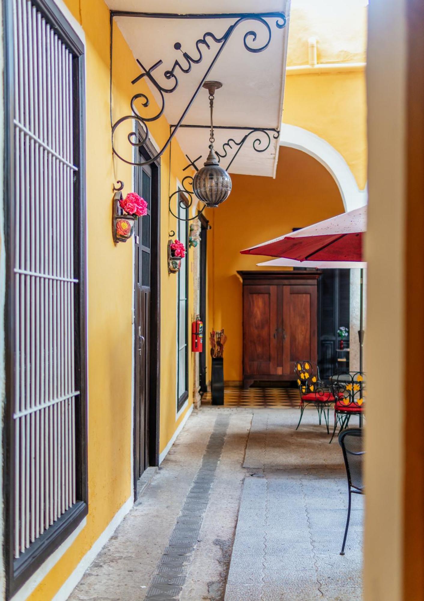 Hotel Santiago Merida Exterior photo