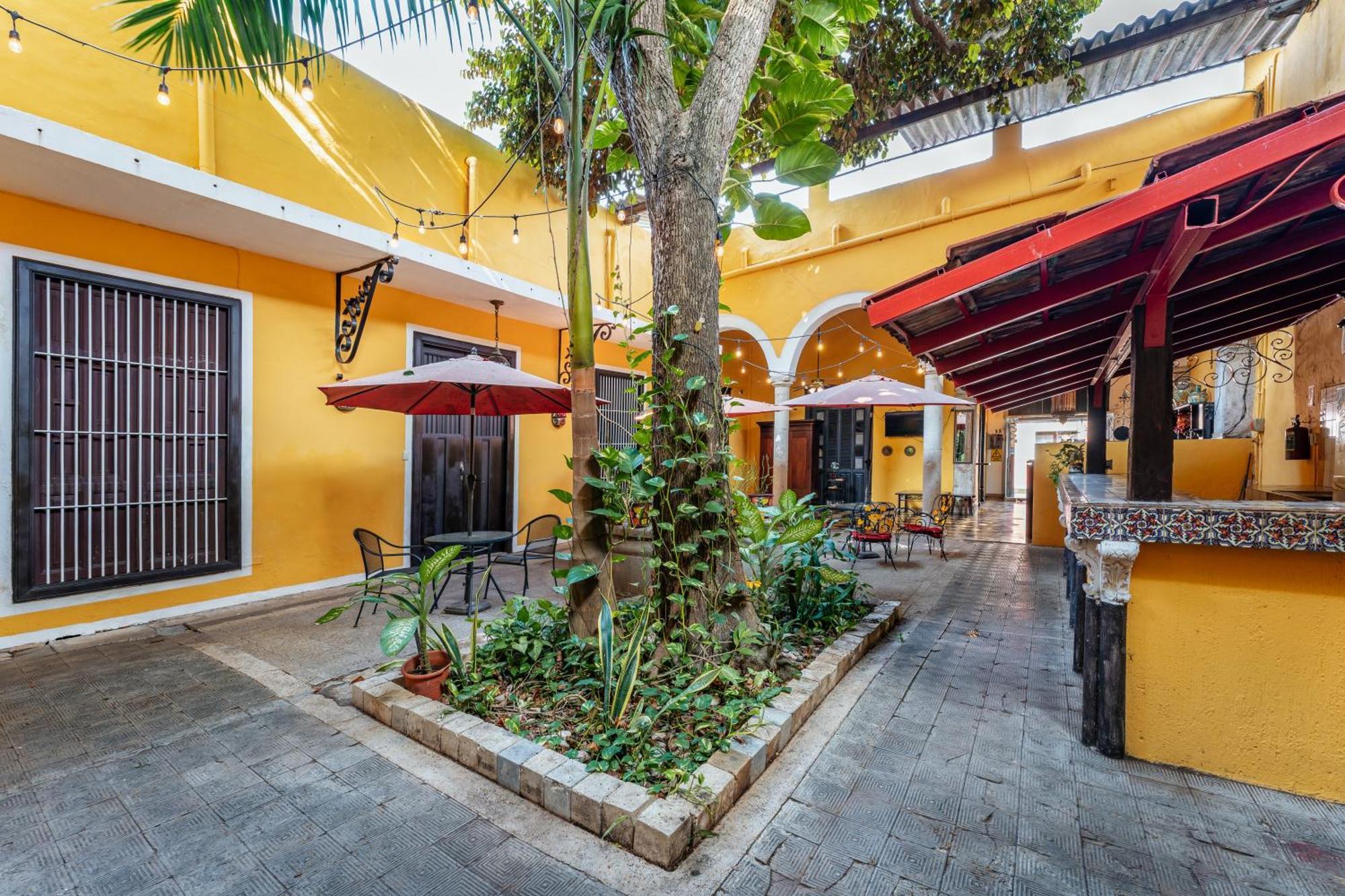 Hotel Santiago Merida Exterior photo
